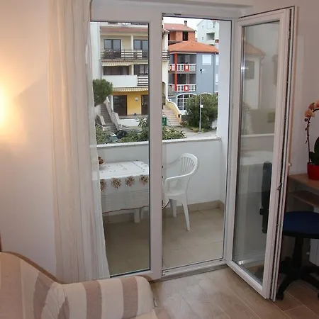 Dragun Apartment *